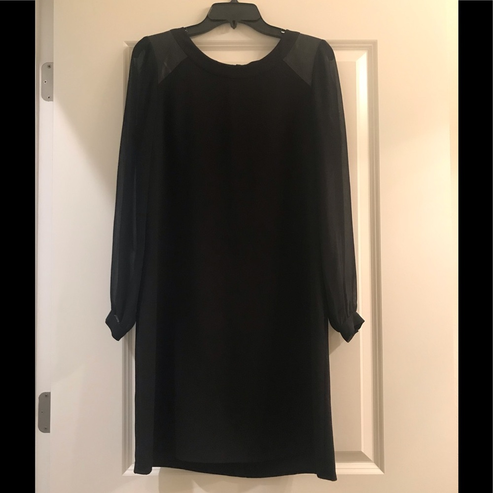 Cremiux Black shift dress